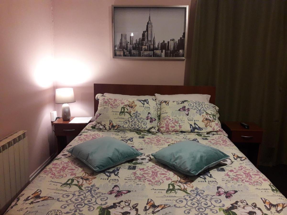 Hostal Torres Del Paine 2 Пунта-Аренас Экстерьер фото